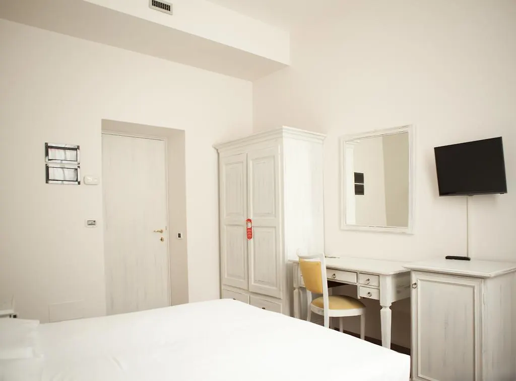 Hotel Sebino Sarnico