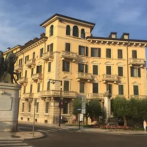 Lady 2*, Verona Italien