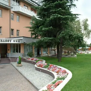 Hotel Embassy