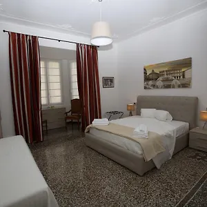 Sleepingenoa , Génova Italia