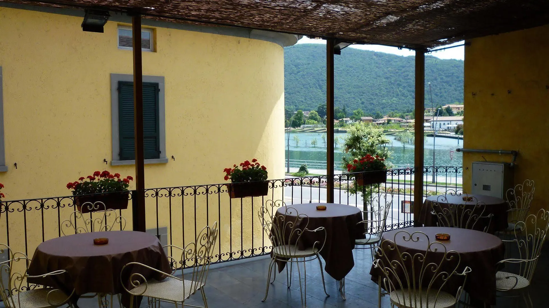 Hotel Sebino Sarnico