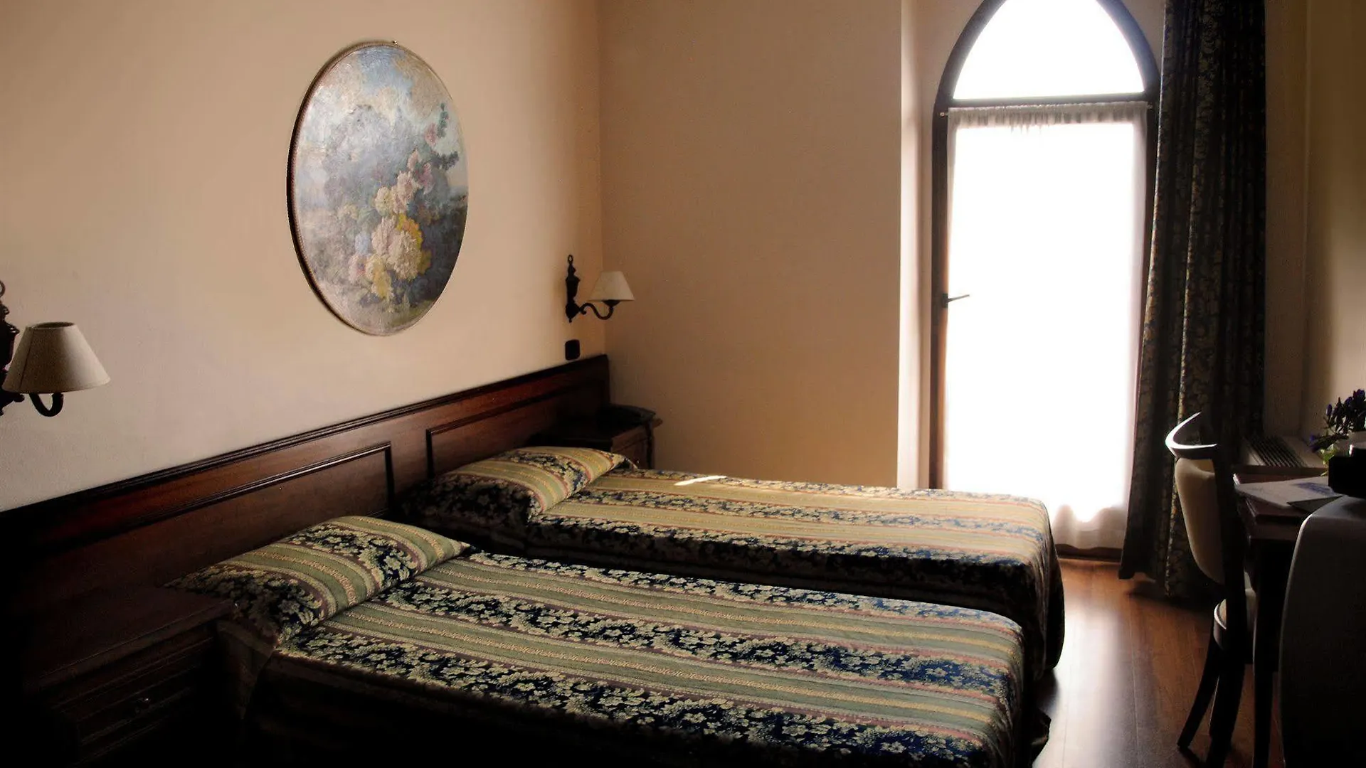 Hotel Sebino Sarnico Italien