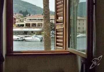 Hotel Sebino Sarnico 3*,  Italy
